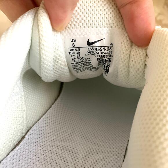 NEW Nike Air Max SC Sneakers in Sail/Gum Medium Brown/Sanddrift - Picture 13 of 14